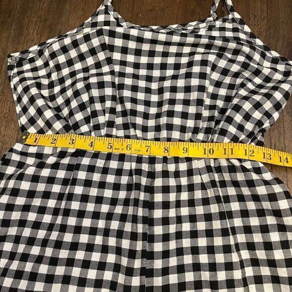 SHEIN Gingham Romper - Picture 6 of 7